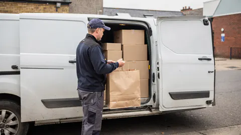 Retail Courier Software Explained: Same-Day Store Delivery